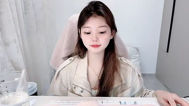 Snapshot of yangyang-1115 chatting on November 12, 5:41 am yangyang-1115 online show from November 12, 5:41 am