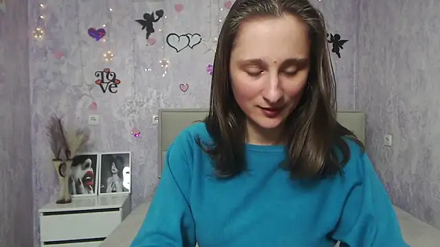 MichelLeee online show from March 3, 3:20 pm