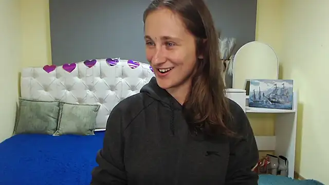 MichelLeee online show from September 18, 11:12 am