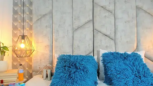 AshleyHill2 online show from March 15, 1:22 am