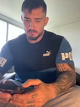 DimitriSullivan  online show from March 31, 2:17 pm