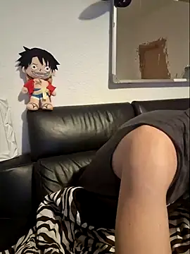 Snapshot of DaWoD030 chatting on December 6, 12:56 am DaWoD030 online show from December 6, 12:56 am