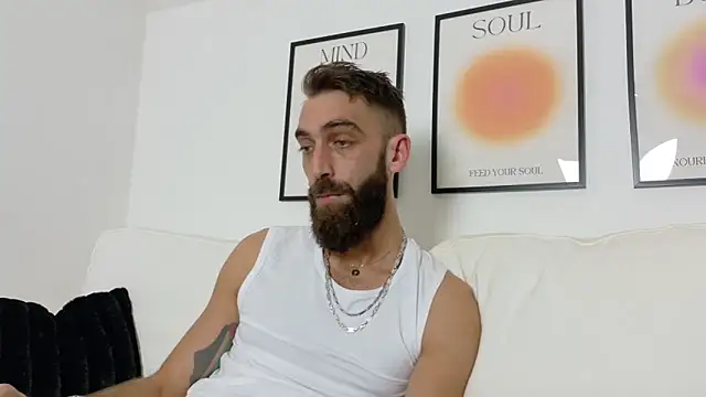 Snapshot of DaWoD030 chatting on October 18, 5:03 pm DaWoD030 online show from October 18, 5:03 pm