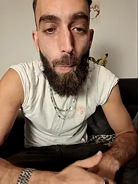 Snapshot of DaWoD030 chatting on December 3, 6:39 pm DaWoD030 online show from December 3, 6:39 pm