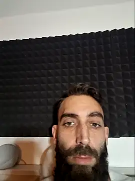 Snapshot of DaWoD030 chatting on December 17, 5:46 am DaWoD030 online show from December 17, 5:46 am