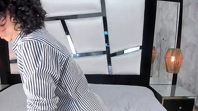 Snapshot of AriannaRussell_ chatting on March 20, 1:37 pm AriannaRussell online show from March 20, 1:37 pm