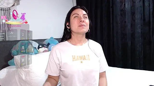 Ella Rousse online show from April 22, 11:23 am