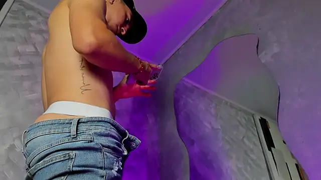 -Bruno-Bs online show from October 4, 5:44 pm