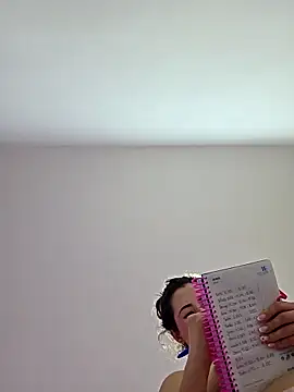 NeredaXxx online show from April 19, 8:44 pm