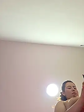 NeredaXxx online show from April 22, 8:32 pm