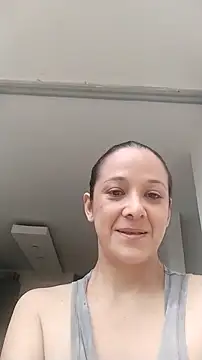 Snapshot of nicolle_milf1978 chatting on October 16, 1:01 pm nicolle milf1978 online show from October 16, 1:01 pm