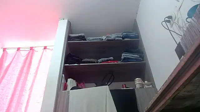 nicolle milf1978 online show from March 10, 12:10 pm