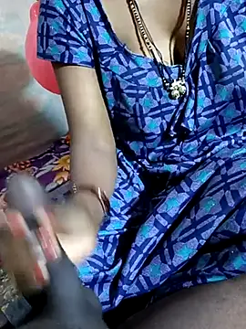 Snapshot of tammy-lisha chatting on February 14, 4:37 am tammy-lisha online show from February 14, 4:37 am