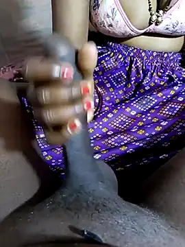 Snapshot of tammy-lisha chatting on February 20, 6:13 pm tammy-lisha online show from February 20, 6:13 pm