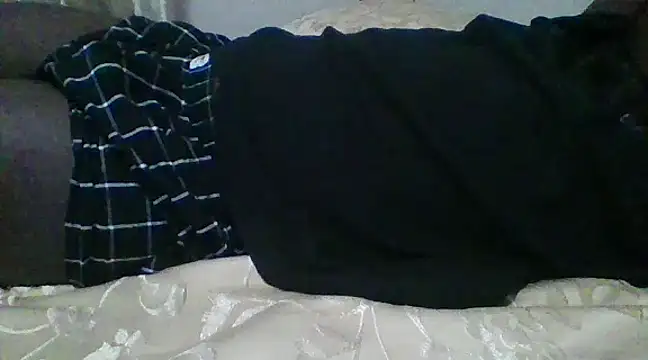 Snapshot of seductivescamp chatting on December 8, 7:32 pm seductivescamp online show from December 8, 7:32 pm