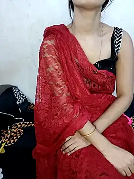 xpihu online show from December 7, 6:15 pm