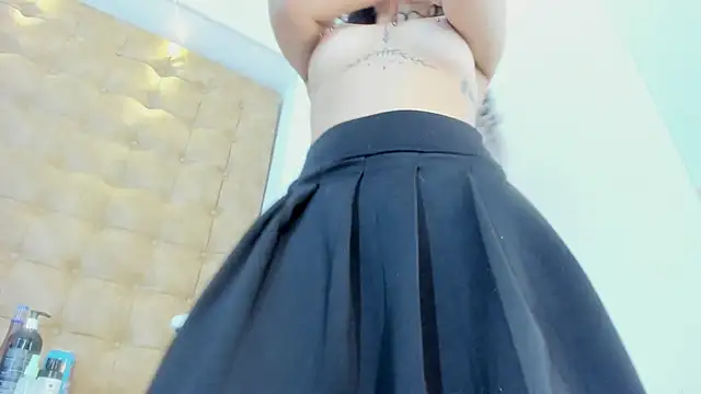 hanna  jadidi online show from March 15, 4:46 am