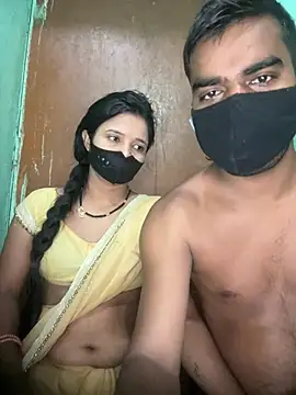Snapshot of Suhani512 chatting on June 18, 11:31 pm Suhani512 online show from June 18, 11:31 pm