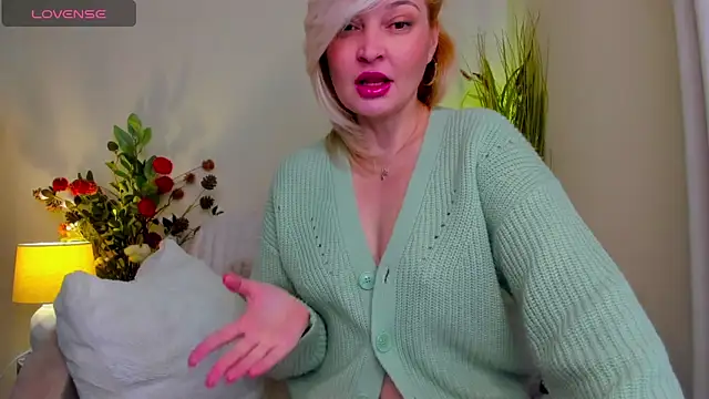 Milena candyy online show from April 15, 11:50 am