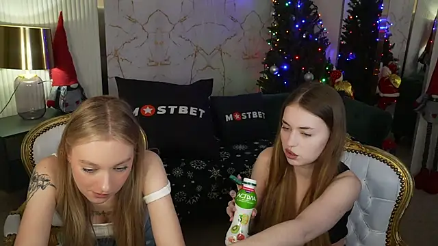 Maggie tenderness online show from December 28, 4:20 pm