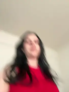 Morguisssz online show from April 10, 1:05 pm