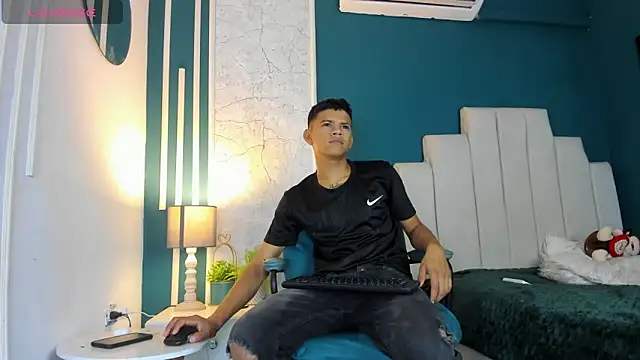 Jeffry wolvess online show from February 27, 12:34 pm