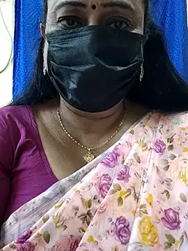 Snapshot of rekha_naier chatting on March 24, 5:40 pm rekha naier online show from March 24, 5:40 pm