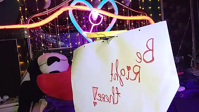 Snapshot of anonymouszN chatting on March 12, 7:28 pm anonymouszN online show from March 12, 7:28 pm