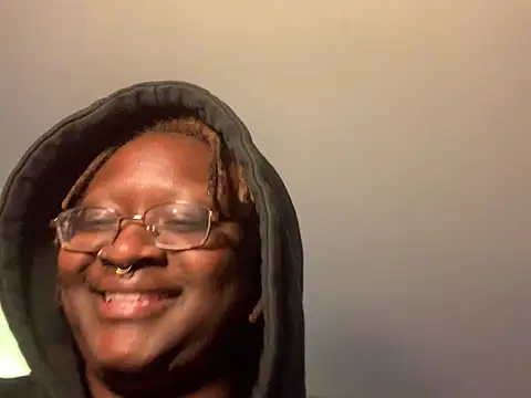 BigKittyRaven online show from December 20, 3:25 am