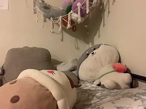 BigKittyRaven online show from December 28, 4:41 am