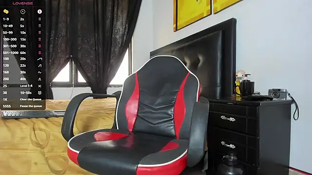 connor santtos online show from December 16, 3:22 pm