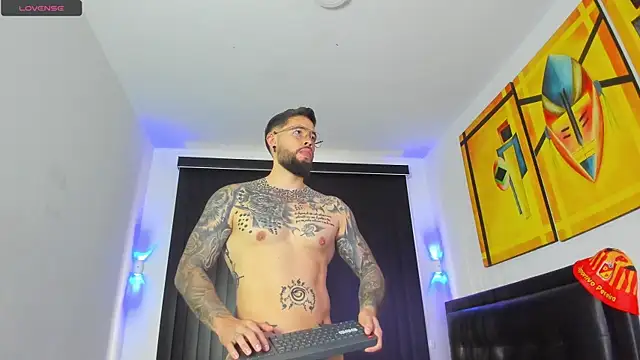 connor santtos online show from March 18, 2:37 pm