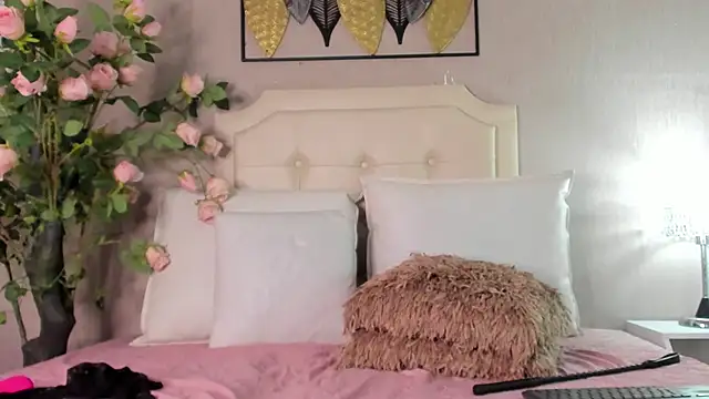 Snapshot of Pamela_duque chatting on January 12, 3:46 pm Pamela duque online show from January 12, 3:46 pm