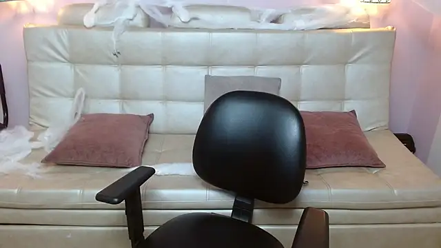 nato evans online show from October 19, 12:33 am