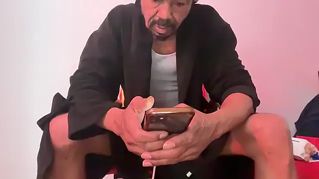 skarfosbabes69 online show from February 14, 7:05 am