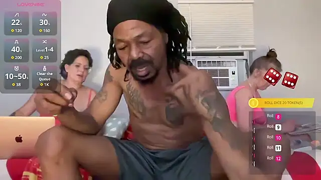 skarfosbabes69 online show from April 22, 3:42 am