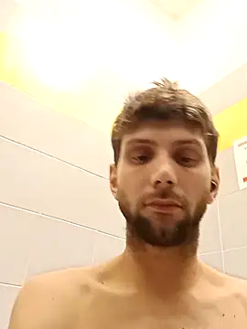 Snapshot of dariodario chatting on January 17, 6:12 pm dariodario online show from January 17, 6:12 pm