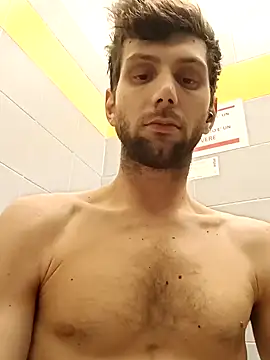 Snapshot of dariodario chatting on February 4, 5:55 pm dariodario online show from February 4, 5:55 pm