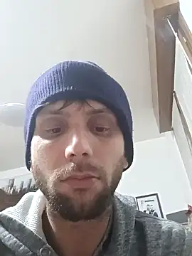 Snapshot of dariodario chatting on February 9, 8:45 pm dariodario online show from February 9, 8:45 pm