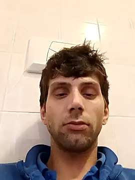 Snapshot of dariodario chatting on February 13, 4:07 pm dariodario online show from February 13, 4:07 pm