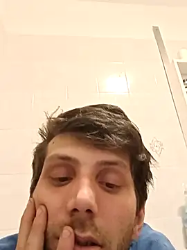 Snapshot of dariodario chatting on February 21, 9:00 pm dariodario online show from February 21, 9:00 pm