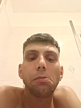 Snapshot of dariodario chatting on March 14, 9:21 pm dariodario online show from March 14, 9:21 pm