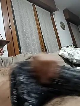 Snapshot of dariodario chatting on March 18, 10:46 am dariodario online show from March 18, 10:46 am