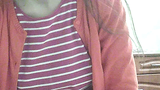 Snapshot of Princess284 chatting on January 4, 7:55 pm Princess284 online show from January 4, 7:55 pm