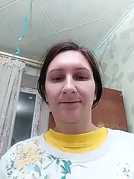 Snapshot of Princess284 chatting on February 9, 4:40 pm Princess284 online show from February 9, 4:40 pm