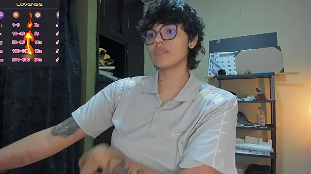 gooddess isis online show from December 24, 6:11 am