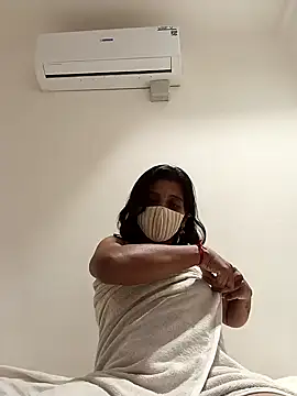 Tamil Shalini Lustyy online show from February 23, 10:28 am