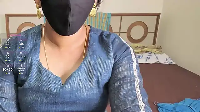 Tamil Shalini Lustyy online show from April 21, 3:07 pm