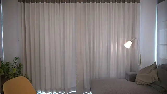 Snapshot of sscarl_ii chatting on March 12, 7:13 am sscarl ii online show from March 12, 7:13 am