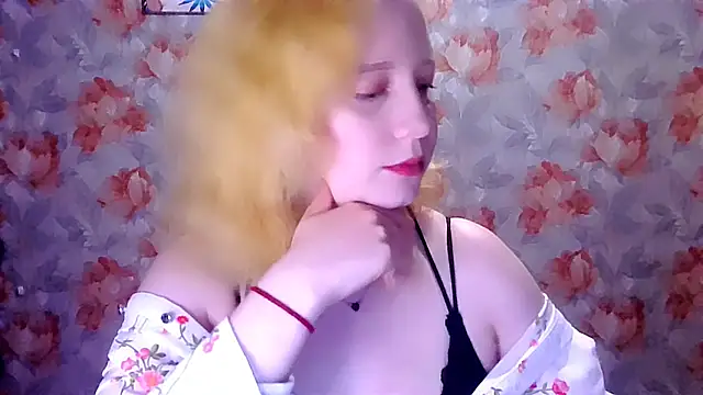 MelxMellie online show from May 14, 4:47 pm